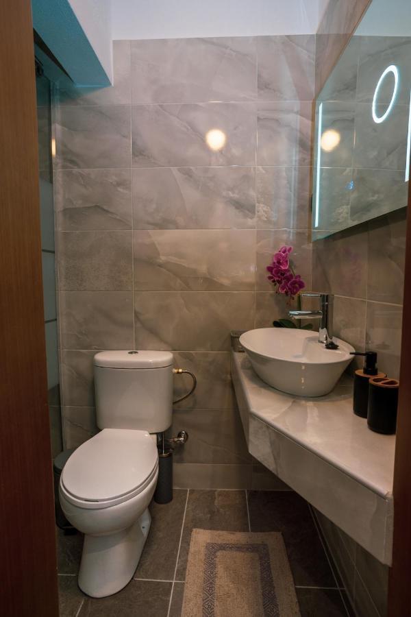 Seashell Luxury Apartment نيكيتي المظهر الخارجي الصورة